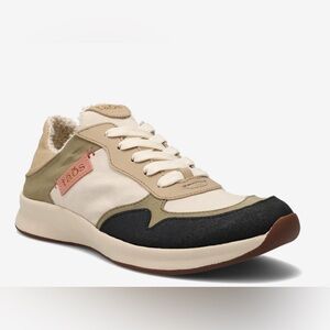 Taos Black and Cream Sneakers Size 10